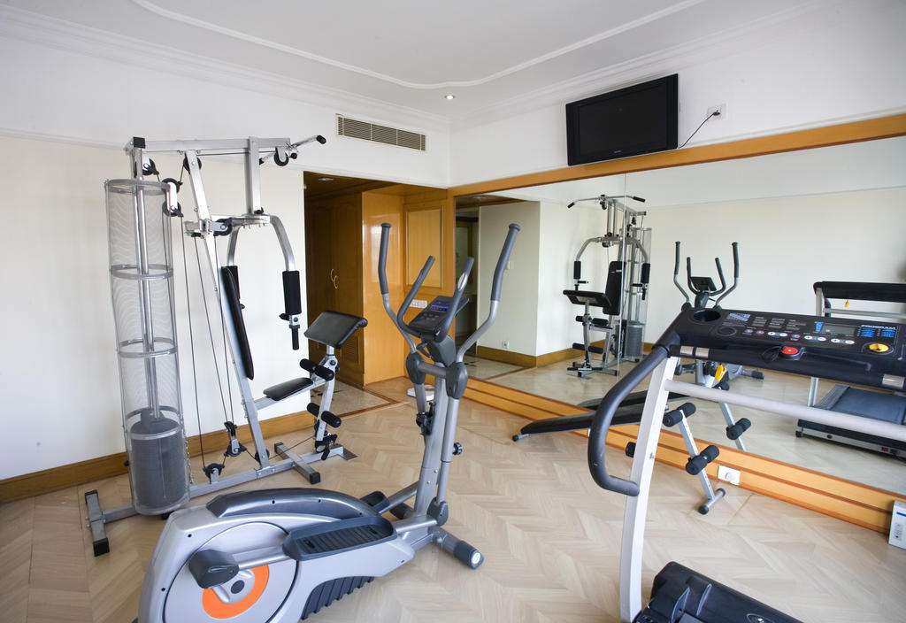 Hotel Benzz Park Chennai Luaran gambar